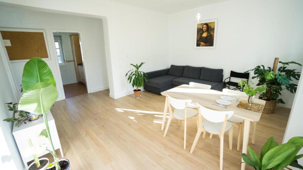 Rentalsevilla Casa Viva Triana Экстерьер фото